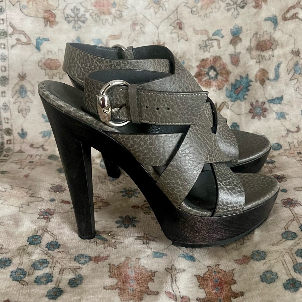 Gucci Old Libeccio Anthracite Platform Heels